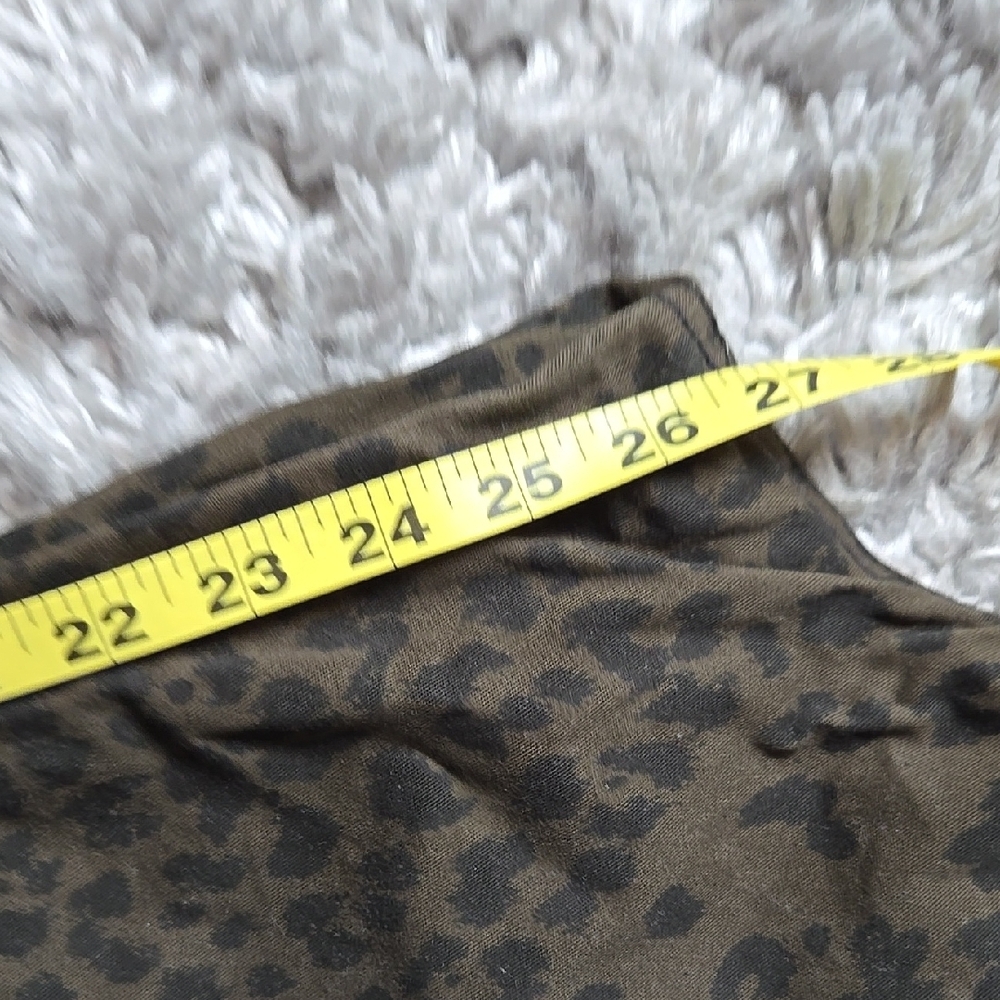 Leopard Print Pants - Picture 6 of 8